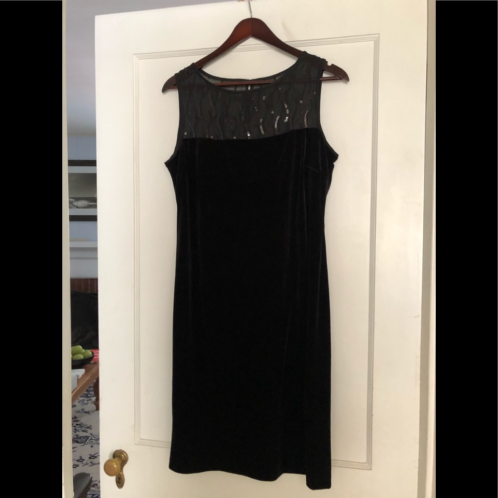 Donna Ricco Black Velvet Dress